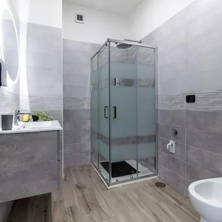 Urban Style Apartments- Tra E Centro Citta - Wifi Ac Apartamento *